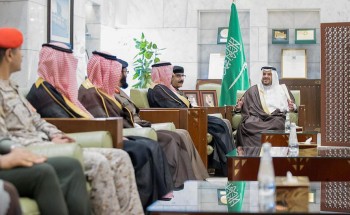 سمو الأمير محمد بن عبدالرحمن يستقبل رئيس وأعضاء اللجنة الأمنية بمنطقة الرياض