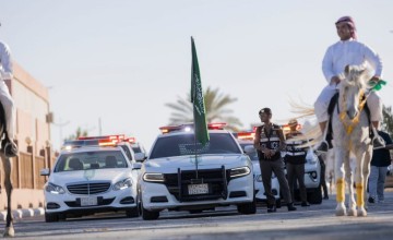 ٣٨٠٠ علم سعودي في احتفالات مهرجان زيتون الجوف الدولي بيوم العلم