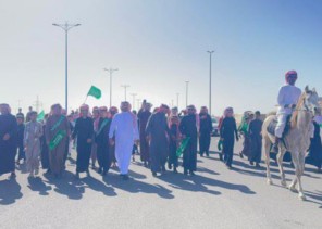 مدارس فياض طبرجل تحتفي بيوم العلم بمسيرة طلابية ومسيرة للخيل