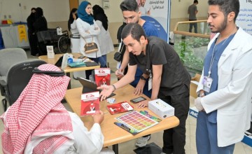 فريق عيادة الدهون بمستشفى جامعة الملك عبدالعزيز يختتم الحملة التوعوية عن كوليسترول الدم العائلي المنتشر