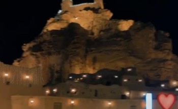قلعة زعبل قلعة أثرية تقع شمال مدينة سكاكا في منطقة الجوف شمال المملكة العربية السعودية.