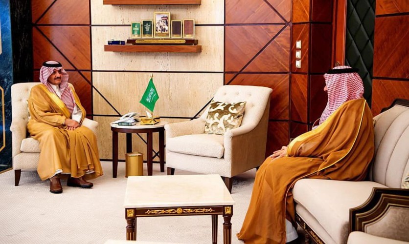سمو أمير الشرقية يستقبل مدير فرع مركز الملك عبدالعزيز للحوار الوطني بالمنطقة