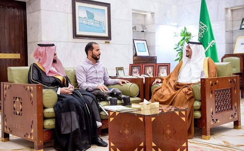 سمو نائب أمير الرياض يستقبل رئيس مجلس إدارة جمعية رعاية مبتوري الأطراف