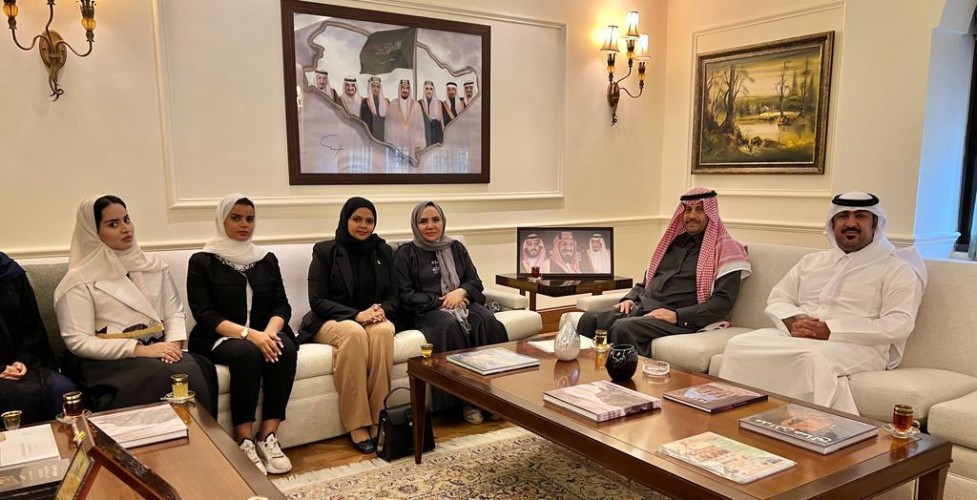 سفير خادم الحرمين بالأردن يستقبل الوفد السعودي المشارك في الاجتماع الاقليمي حول تنفيذ الاستراتجية العربية للوقاية والاستجابة لمناهضة كافة أشكال العنف ضد النساء