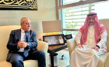 سفير خادم الحرمين بالأردن يلتقي السفير المعين غير المقيم لدى دولة فلسطين مكتبه بالسفارة في عمّان