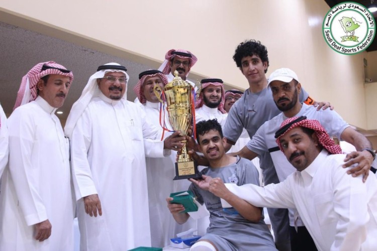 القطيف ثانياً والطائف ثالثاً : مركز حائل للصم بطل بطولة المملكة لخماسيات كرة القدم