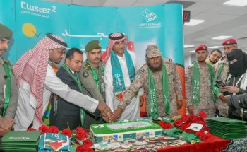 مبنى الهلال الأحمر السعودي بجازان يتزين باللون الأخضر إحتفالاً باليوم الوطني 93