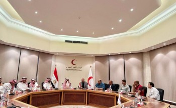 فريق مركز الملك سلمان للإغاثة يواصل اجتماعاته التنسيقية لبحث سبل آلية إيصال المساعدات السعودية إلى قطاع غزة