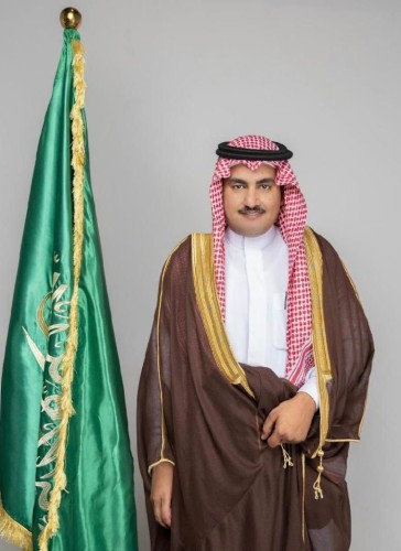 مدير فرع هيئة الهلال الأحمر بالجوف يهنئ القيادة بفوز المملكة باستضافة معرض إكسبو 2030 في مدينة الرياض