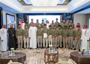 هيئة تطوير محمية الملك سلمان بن عبدالعزيز الملكية تُخرج 20 متدرباً من «نخبة الجوالة»