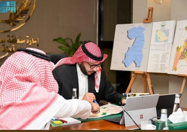 الأمير سعود بن نهار يطلع على استعدادات الجهات الحكومية لاستقبال عيد الفطر المبارك