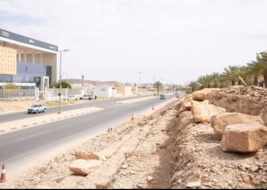 أمانة الجوف تواصل أعمال تطوير محيط “مركز الملك عبدالله الثقافي” بسكاكا