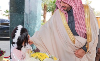 الأمير فيصل بن خالد بن سلطان يدشّن بلديات غرب وشرق مدينة عرعر والبلدية النسائية