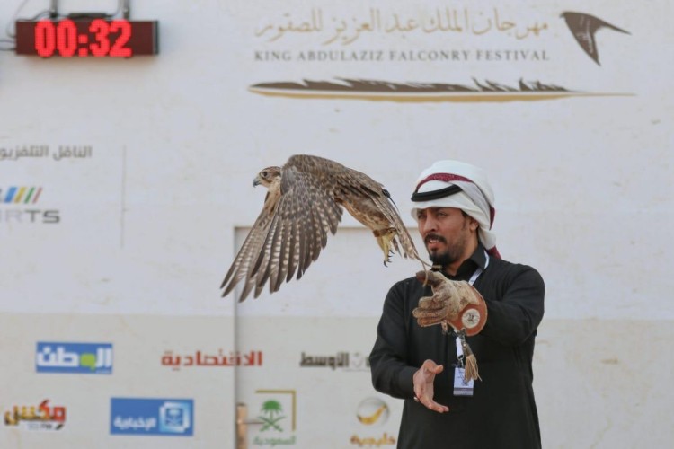 بجوائز قدرها 17 مليوناً.. انطلاق مهرجان الملك عبدالعزيز للصقور