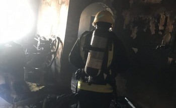 إصابة مقيمين في حريق اندلع داخل شقة بمحافظة خيبر