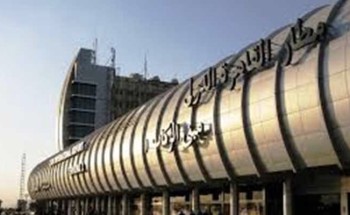 إيقاف سعودية بمطار القاهرة.. والأمن يكشف سر «المناشف القطنية»!