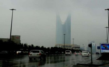 “الإنذار المبكر”: أمطار رعدية على الرياض والقصيم.. وتدنٍ في الرؤية الأفقية بنجران