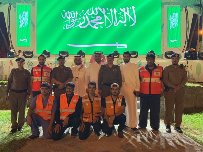 هيئة الهلال الأحمر السعودي بمنطقة الباحة يشارك افراح الوطن