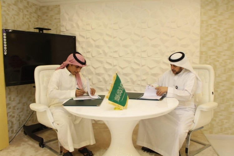 صحة الرياض” توقع اتفاقيتان للشراكة المجتمعية