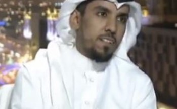 مقدم برنامج بالقناة السعودية يعرض عملاً لشاب من ذوي الاحتياجات الخاصة على الهواء مباشرة