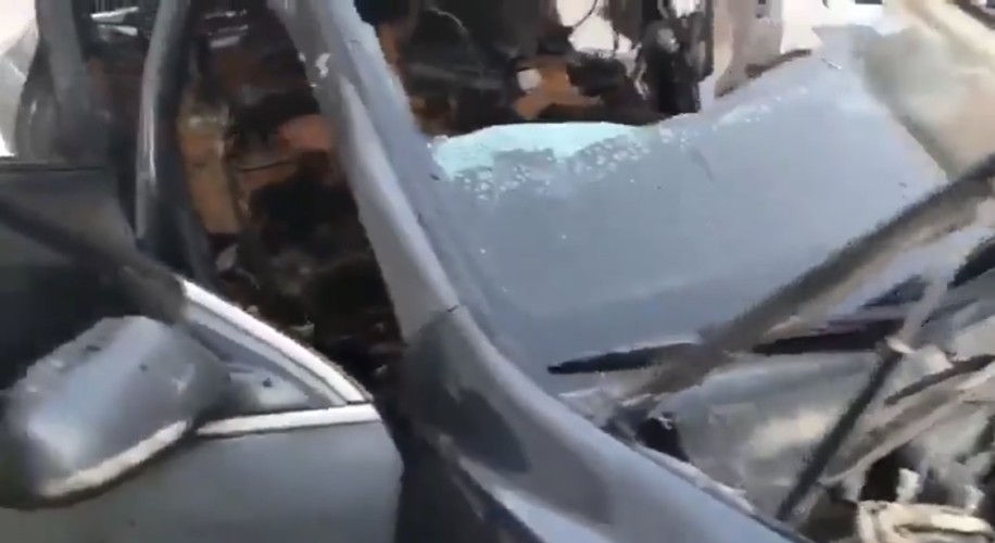بالفيديو…”شاحن متنقل” يتسبب في احتراق سيارة