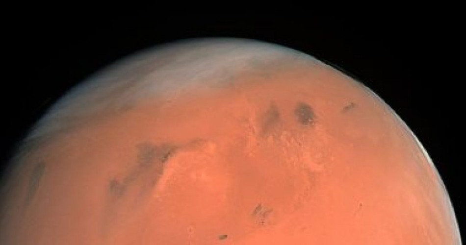 سحابة بيضاء عملاقة على المريخ تثير حيرة العلماء