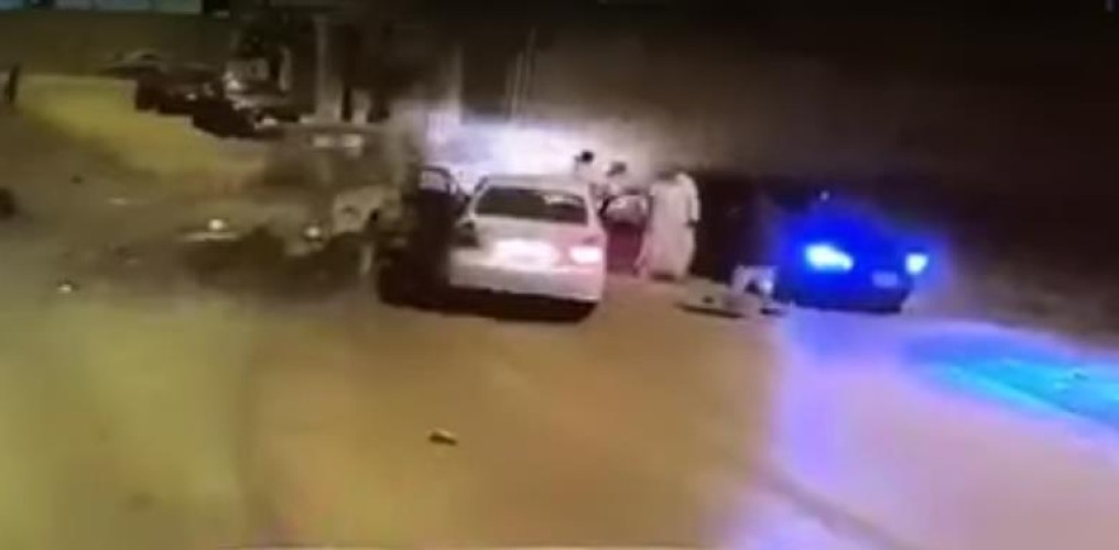 شرطة منطقة الرياض توضح حقيقة مقطع الفيديو المتداول عن مشاجرةٍ تم فيها استخدام مركبات