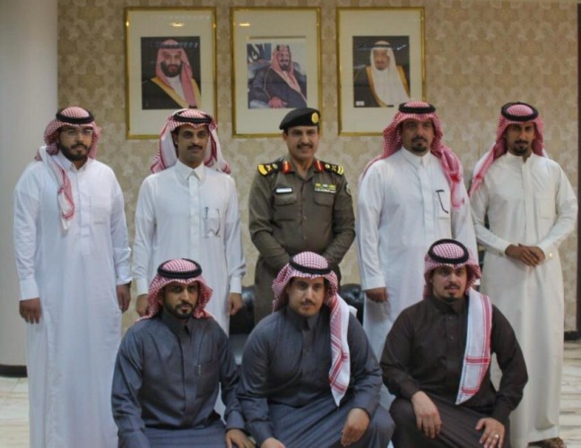 شرطة منطقة الرياض تكرم عدد من الضباط والافراد