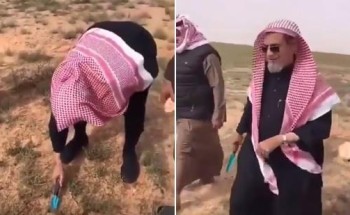 فيديو.. إمام الحرم المكي الشيخ صالح بن حميد يشارك في جمع الفقع