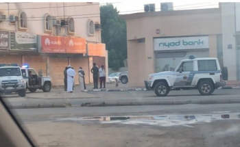 «ملثمون» يقتحمون بنك الرياض بجازان.. والجهات الأمنية تباشر الحادث