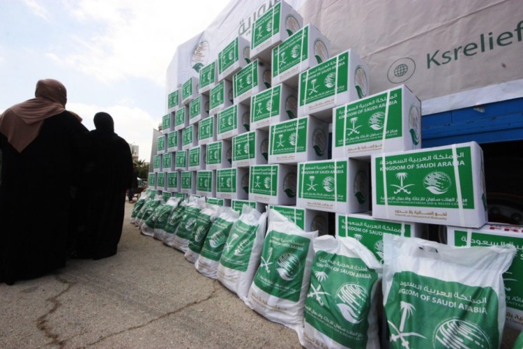 سلمان للإغاثة يدشن مشروع السلال الغذائية الرمضانية للاجئين السوريين في اربد