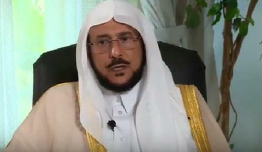 وزير الشؤون الإسلامية يوضح معايير اختيار الأئمة والخطباء.. ويعلق على استغلال بعض الخطباء للمنابر في الدعاية الشخصية