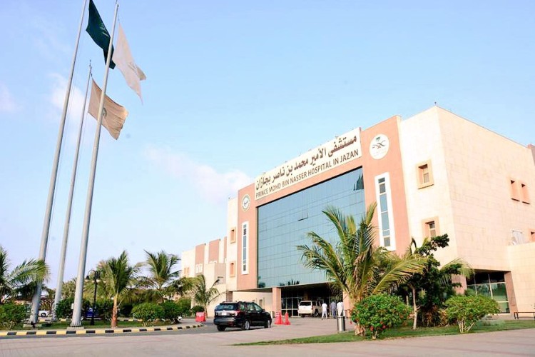 *مستشفى الأمير محمد بن ناصر يجري عدة عمليات للقلب*