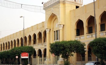 أمطار غزيزة تحدث إنهيار جزئي من قصر السقاف التاريخي
