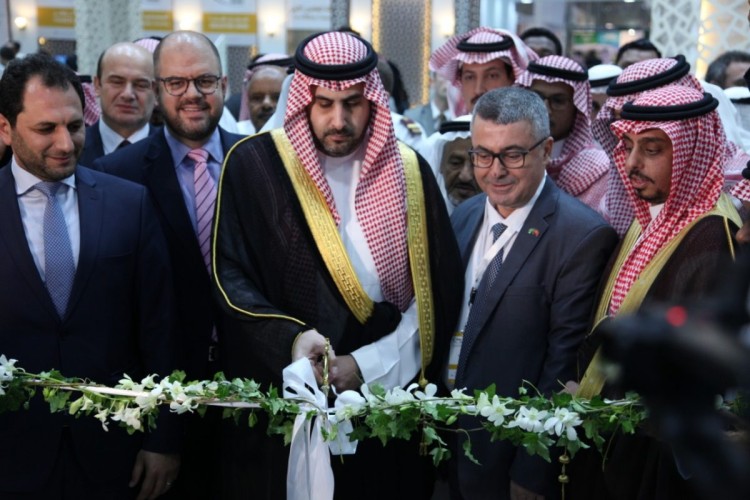 الأمير عبد العزيز بن نواف: المشاركات الدولية الواسعة تعكس مكانة المملكة