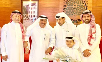 رئيس الجمعية العربية السعودية للثقافة والفنون يزور فرع جدة