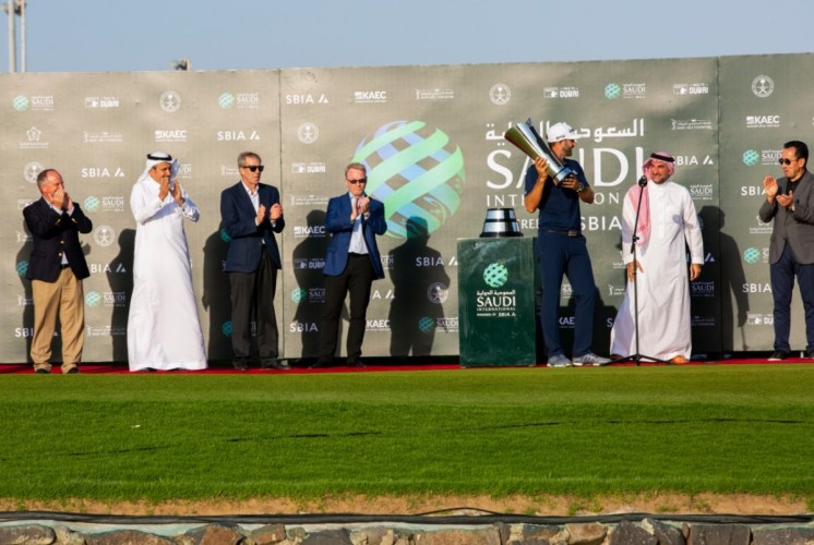 “السعودية” تحتفي بنجوم البطولة السعودية الدولية لمحترفي الجولف