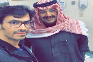 طبيب سعودي يروي قصة مؤثرة بطلها أمير عسير