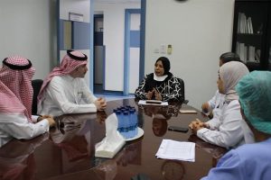 سفارة المملكة في البحرين: زيارة السعوديين المصابين بكورونا