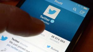 تويتر يحتال على “مستخدميه”ويتلاعب برسائلهم الخاصة