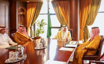 «أمير تبوك» يطلع على استعدادات حفل جائزة التفوق العلمي والتميز في عامها الـ38 «أمير تبوك» يطلع على استعدادات حفل جائزة التفوق العلمي والتميز في عامها الـ38