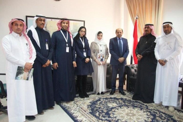 السفير اليمني بالسعودية يستقبل بمكتبه بحي السفارات بالرياض وفد المنظمة العربية للسلام والتنمية مساء اليوم