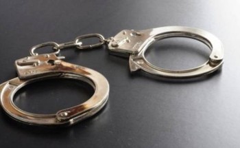 دوريات الأمن بمنطقة الجوف تقبض على شخص في مدينة سكاكا لترويجه مادة الحشيش المخدر