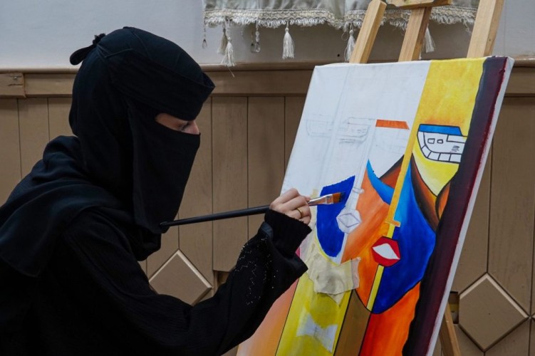 ثقافة وفنون الشمالية تنظم ملتقى طريف التشكيلي الأول بطريف