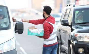 جمعية السرطان السعودية توزع 12000 وجبة إفطار صائم صدقة للمرضى جمعية السرطان السعودية توزع 12000 وجبة إفطار صائم صدقة للمرضى