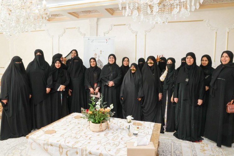 منتدى الفجيرة الرمضاني يسلط الضوء على الفرق بين التربية والرعاية وأثرهما على الأبناء