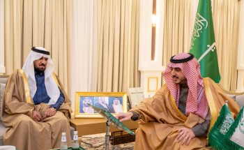 سمو الأمير فيصل بن نواف بن عبدالعزيز يدشّن الهوية البصرية لمهرجان مزاد الإبل بالجوف سمو الأمير فيصل بن نواف بن عبدالعزيز يدشّن الهوية البصرية لمهرجان مزاد الإبل بالجوف