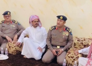 مدير مدني مكة ينقل تعازي ومواساة سمو وزير الداخلية لأسرة العريف “جفين السبيعي” مدير مدني مكة ينقل تعازي ومواساة سمو وزير الداخلية لأسرة العريف “جفين السبيعي”