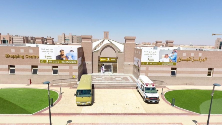 مركز لقاحات كورونا في ⁧‫جامعة الجوف‬⁩ يواصل تقديم خدماته