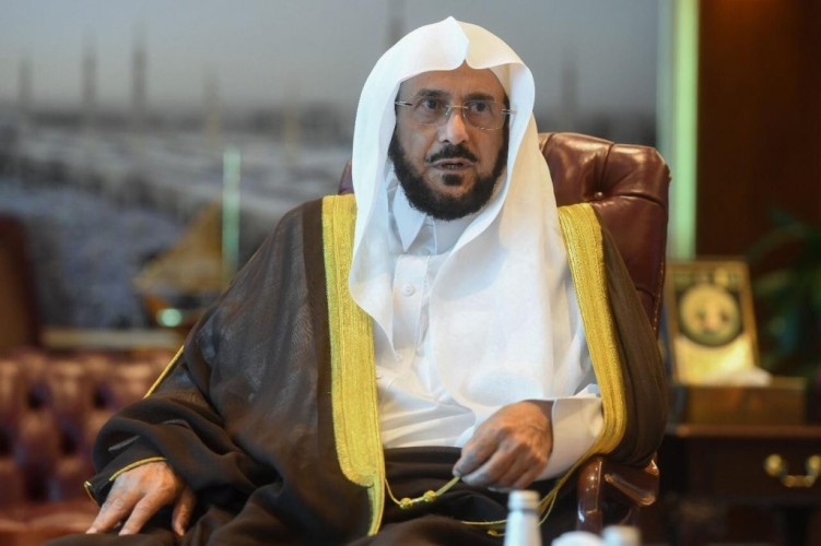 بالفيديو..وزير “الإسلامية”: يد المملكة الحانية تمتد لدول العالم في ظل الظروف الراهنة
